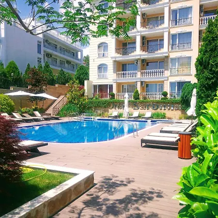 Private Apartament Sea View *